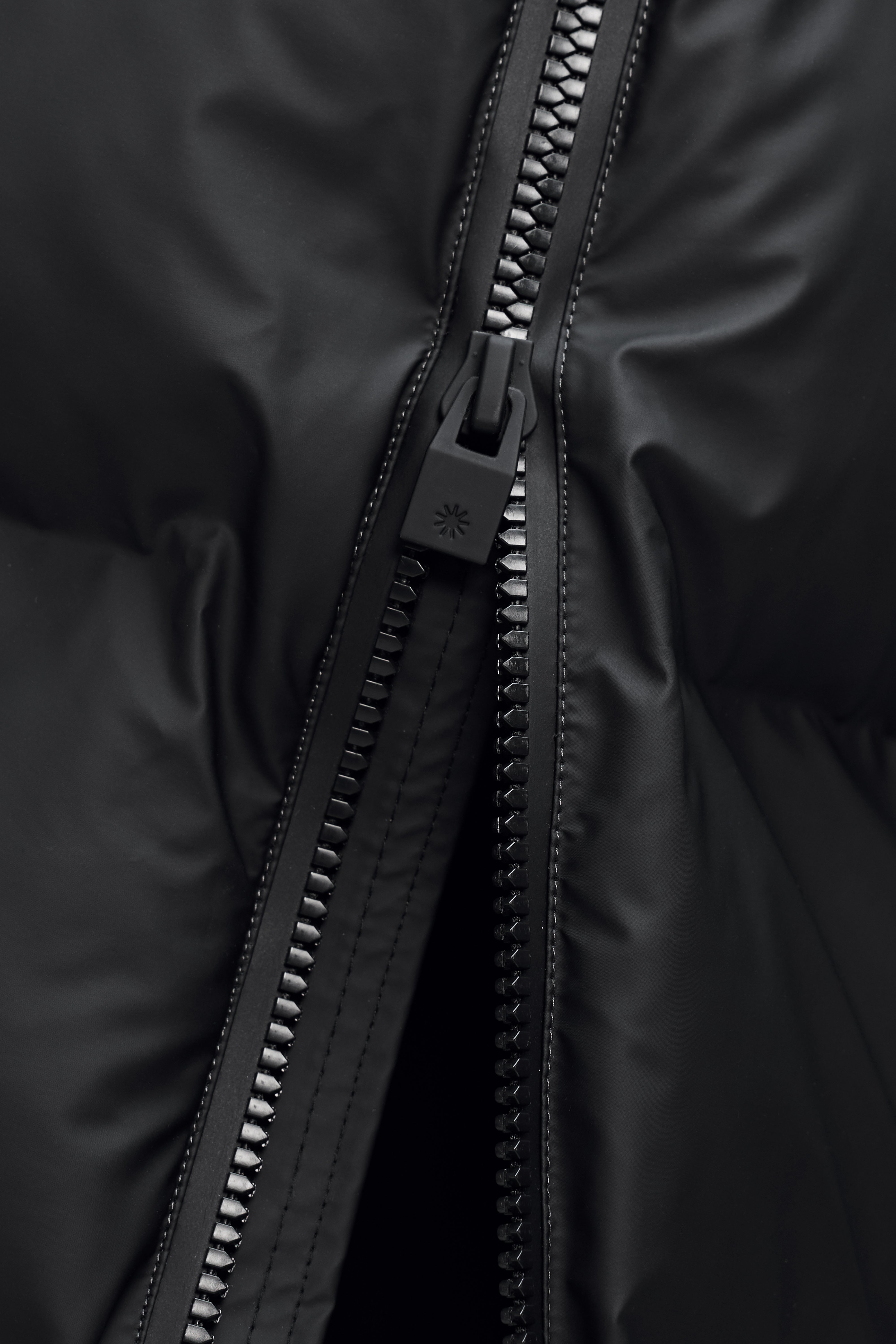 RAINS Alta Longer Puffer Jacket Black Jacket